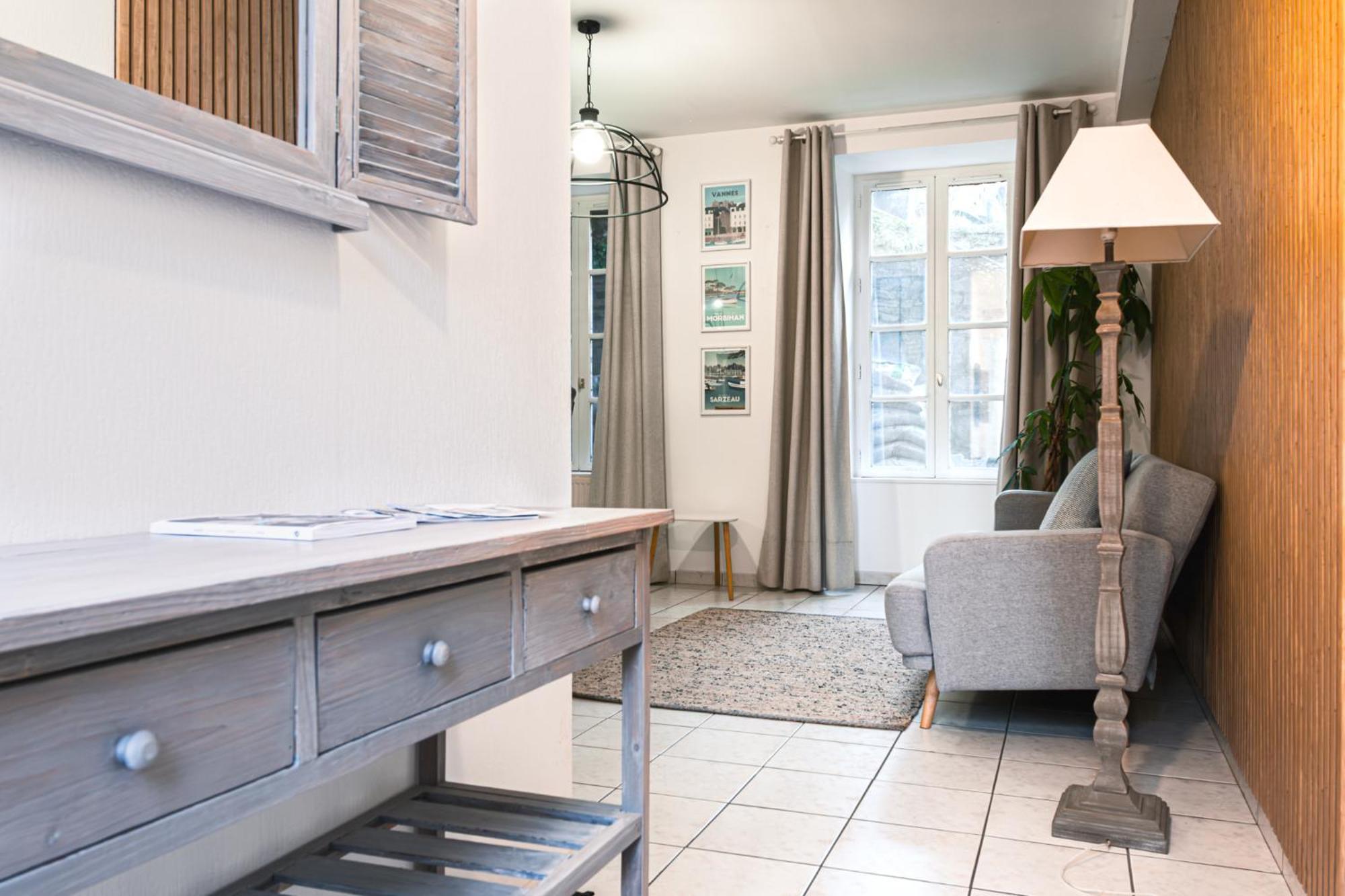 Appartement Sur Le Port De 瓦讷 外观 照片